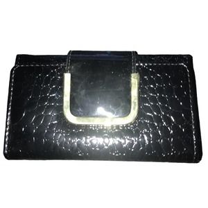 BELLO TUTTI BLACK WITH GOLD TONE ACCENT TRI-FOLD WALLET